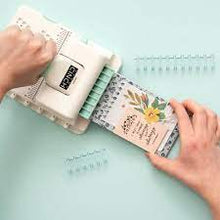 WE R MAKERS | Mini Cinch Book Binding Tool