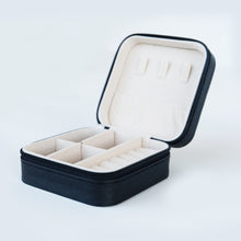 THE HAPPY STATION | Jewelry Box accessory organizer